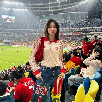 万承鑫